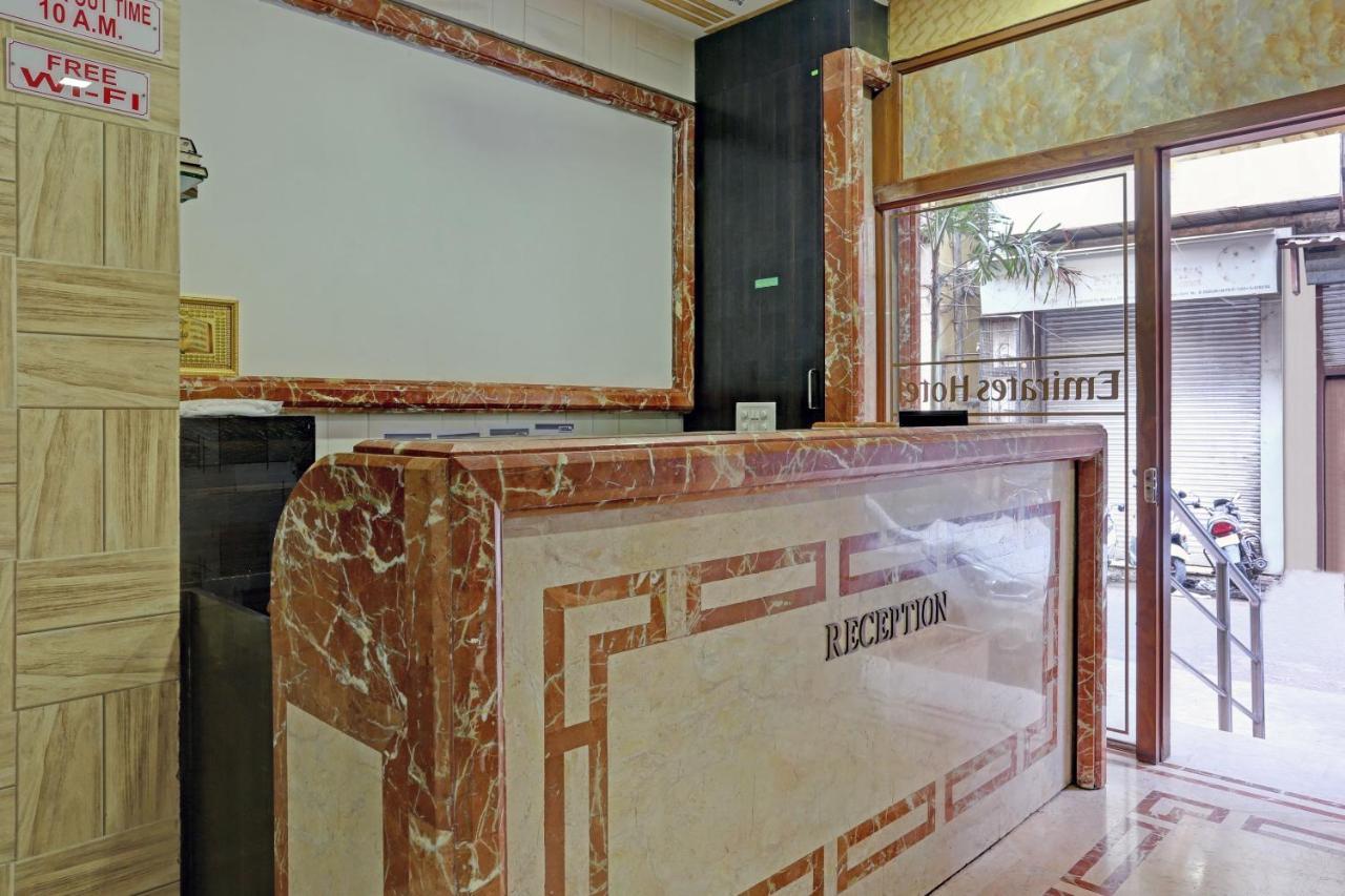 Capital O 79386 Hotel Emirates Bombay Extérieur photo